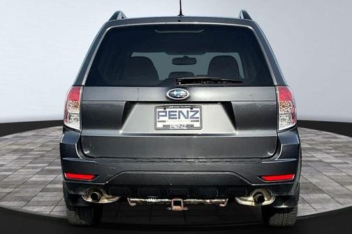 Sage Green Metallic 2011 Subaru Forester 2.5X Premium