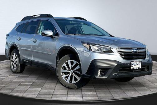 Ice Silver Metallic 2021 Subaru Outback Premium