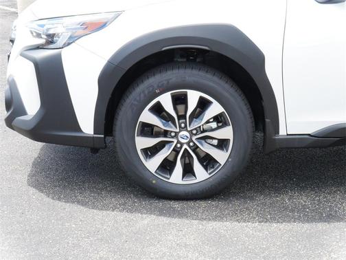 2025 Subaru Outback Touring