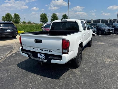 2022 Toyota Tacoma SR5