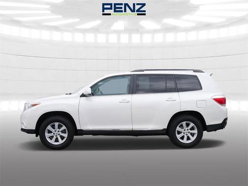 2012 Toyota Highlander SE