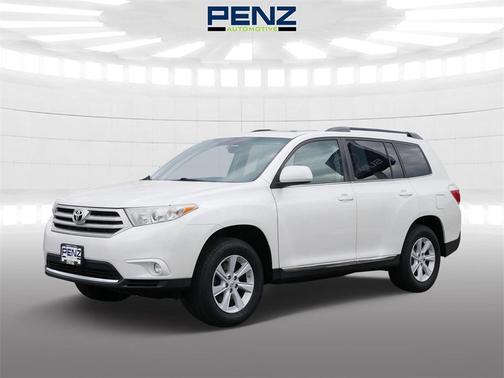2012 Toyota Highlander SE
