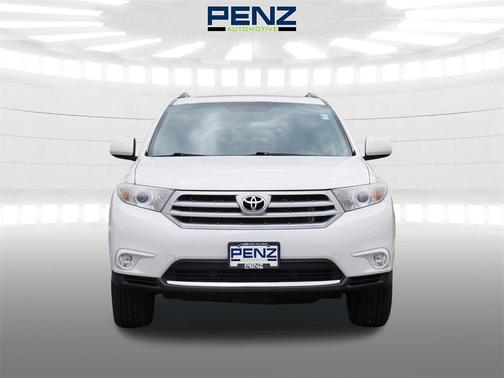 2012 Toyota Highlander SE