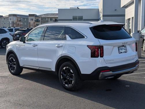 2025 Kia Sorento S