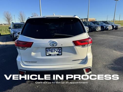 2019 Toyota Highlander Limited Platinum