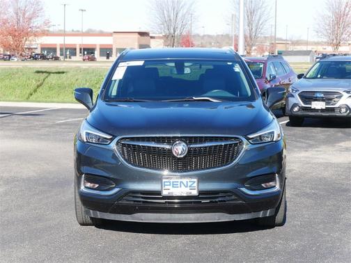2020 Buick Enclave Essence