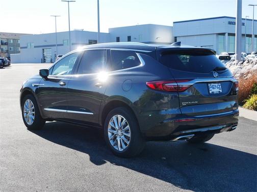 2020 Buick Enclave Essence