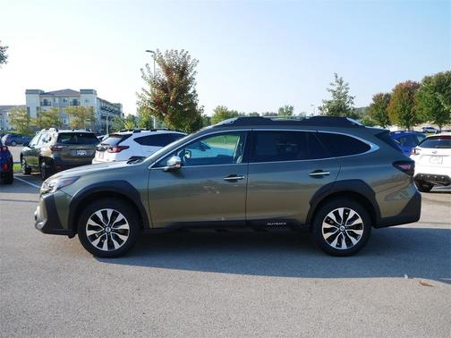 2023 Subaru Outback Touring XT