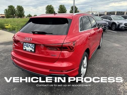 2022 Audi Q3 45 S line Premium