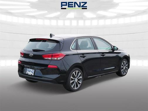 2018 Hyundai Elantra GT Base