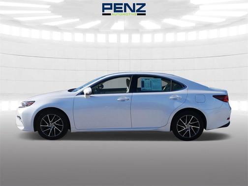 2017 Lexus ES 350 Base