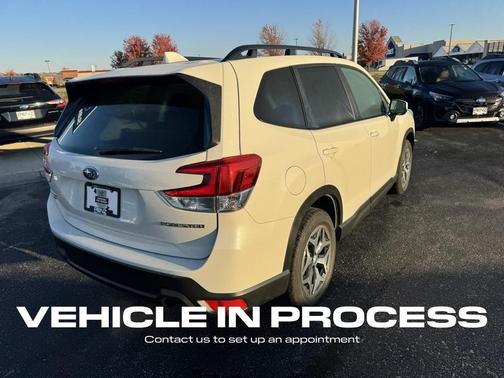 2023 Subaru Forester Premium