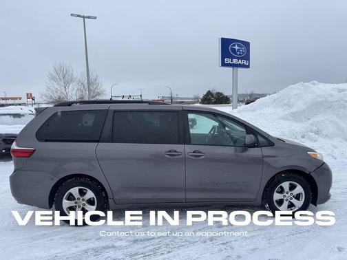 2015 Toyota Sienna LE