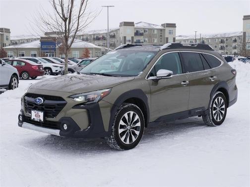 2023 Subaru Outback Touring