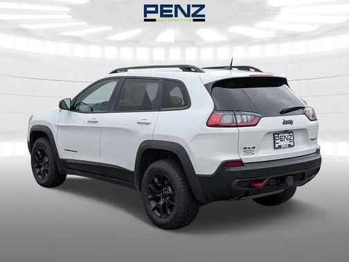 White 2022 Jeep Cherokee Trailhawk