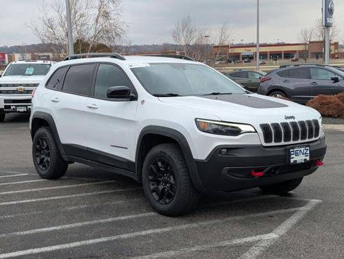White 2022 Jeep Cherokee Trailhawk