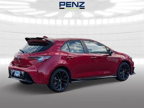 2021 Toyota Corolla Hatchback SE