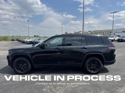 2024 Jeep Grand Cherokee L Laredo