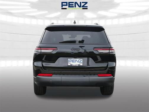 2024 Jeep Grand Cherokee L Laredo