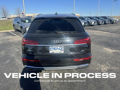 2023 Audi Q5 45 S line quattro Premium