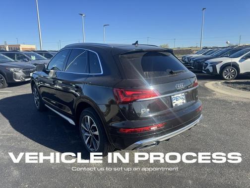 2023 Audi Q5 45 S line quattro Premium