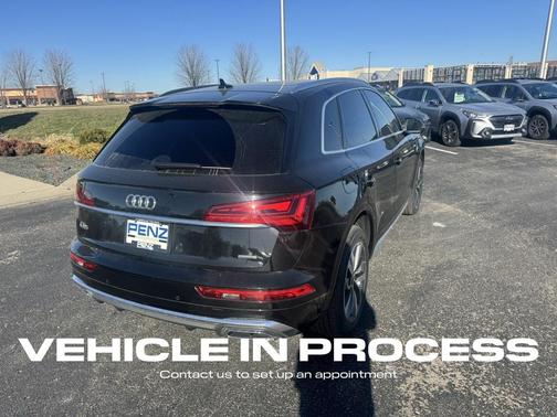 2023 Audi Q5 45 S line quattro Premium