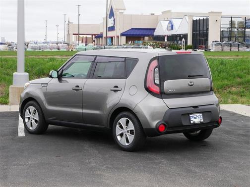 2016 Kia Soul Base