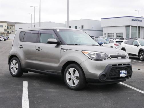 2016 Kia Soul Base