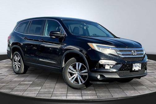Green 2016 Honda Pilot EX-L w/ Navigation