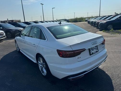 2023 Audi A4 45 S line Premium Plus