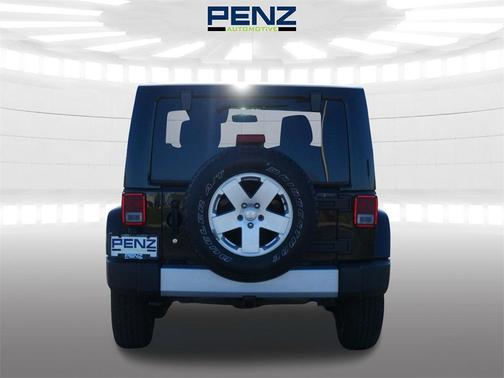 2012 Jeep Wrangler Sahara