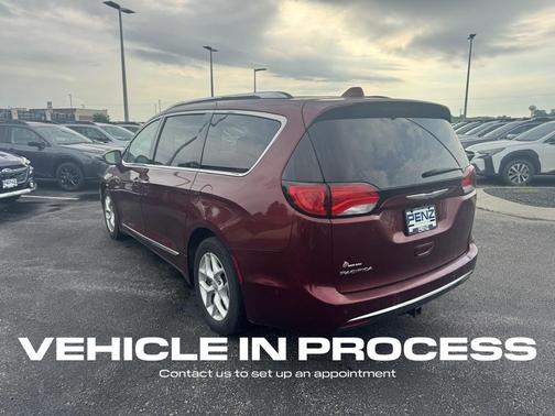2018 Chrysler Pacifica Touring-L