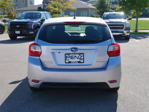 2016 Subaru Impreza 2.0i Premium
