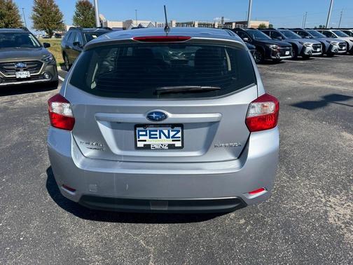 2016 Subaru Impreza 2.0i Premium