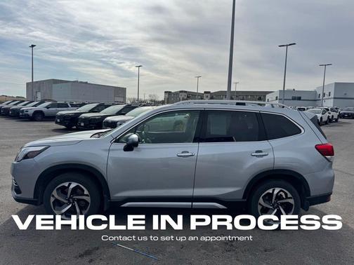 Ice Silver Metallic 2023 Subaru Forester Touring