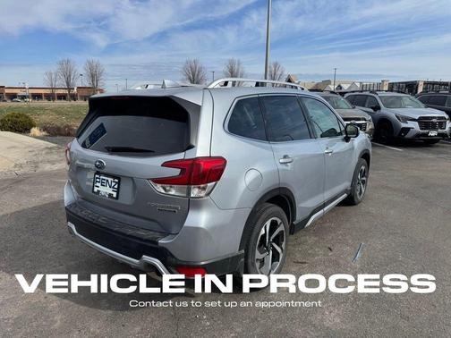 Ice Silver Metallic 2023 Subaru Forester Touring
