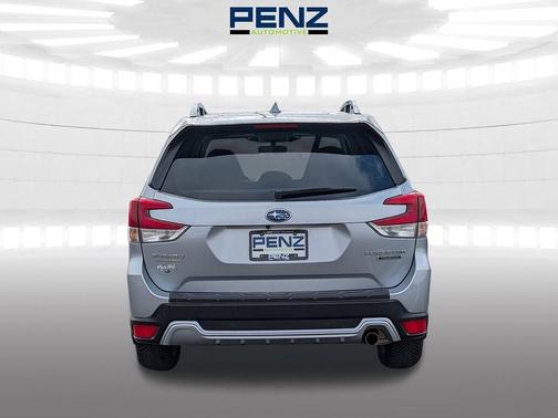 2023 Subaru Forester Touring