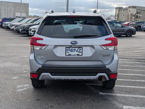 Ice Silver Metallic 2023 Subaru Forester Touring