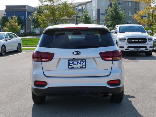 2019 Kia Sorento L