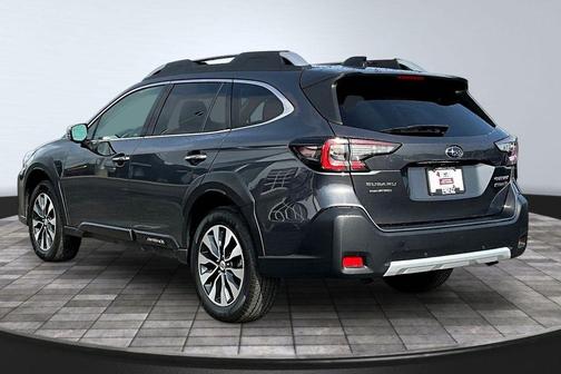 Magnetite Gray Metallic 2024 Subaru Outback Touring XT