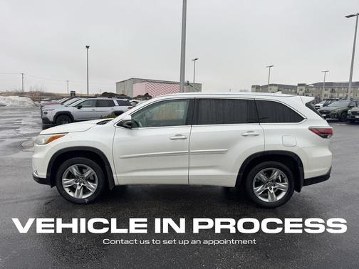 2016 Toyota Highlander Limited Platinum