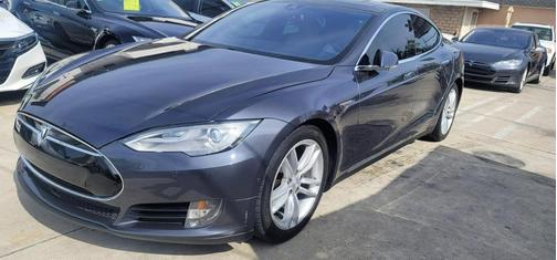2015 Tesla Model S 85D