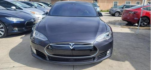 2015 Tesla Model S 85D