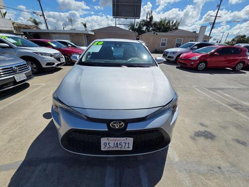 2020 Toyota Corolla LE