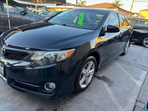 2013 Toyota Camry SE