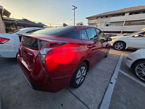 2017 Toyota Prius Two