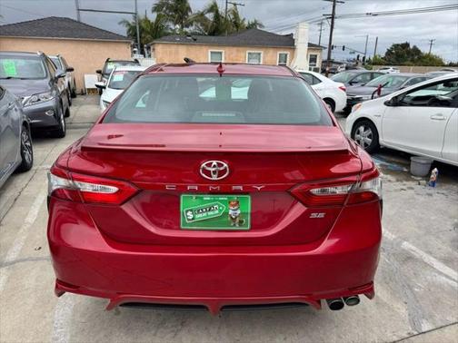 2019 Toyota Camry SE