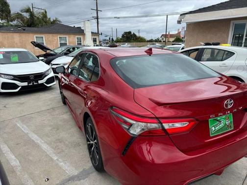 2019 Toyota Camry SE
