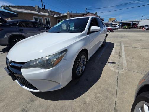 2015 Toyota Camry SE