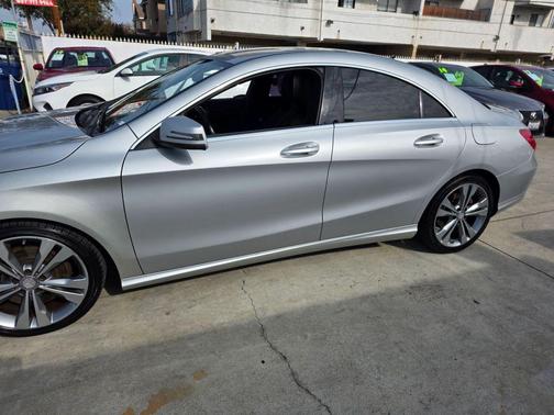 2014 Mercedes-Benz CLA-Class Base